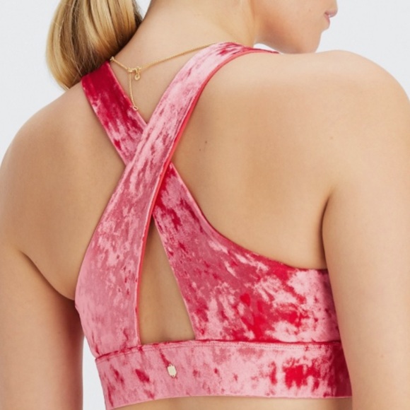 NWT 🔥 Fabletics Oasis Crushed Velour Twist Sports Bra - XL - Picture 2 of 2